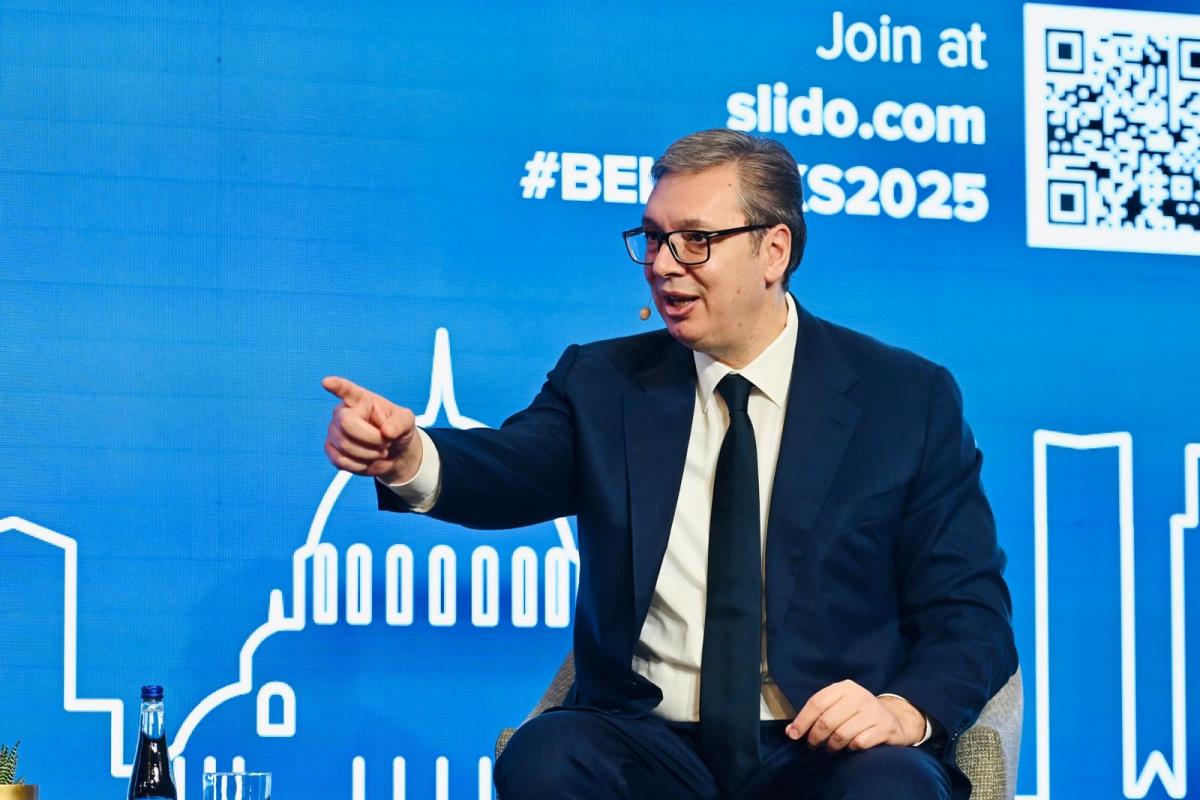 Aleksandar Vučić  (2).jpeg