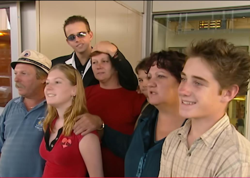 Robin i Gavin rođeni su istog dana leta 1989. godine (14).png