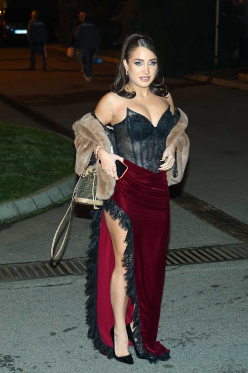 Pink novogodišnji program (14).jpeg