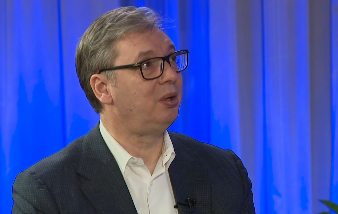 Aleksandar Vučić (5).png