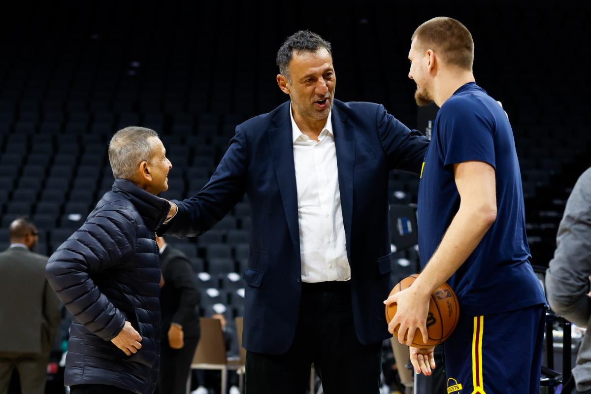 Nikola Jokić, Vlade Divac
