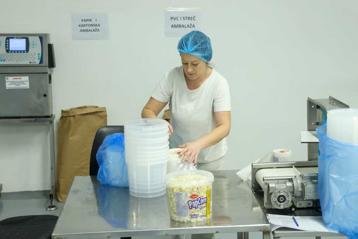 Fabrika Yumis u Nišu