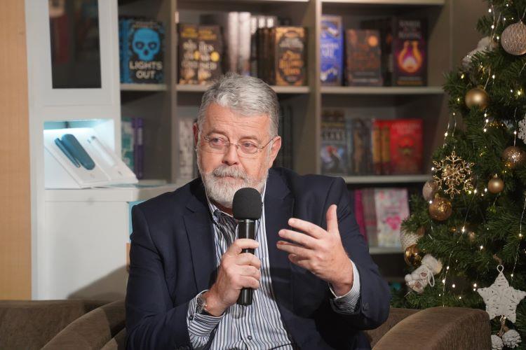 Predstavljen novi roman Vanje Bulića Madonin soko