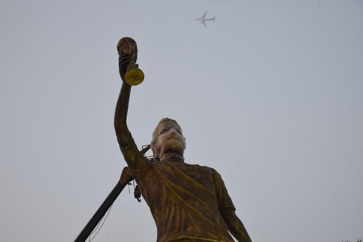 Lionel Mesi Leo Mesi Statua Lionela Mesija u Indiji