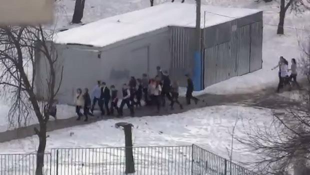 skola-talacka-kriza-otmica-moskva-djaci-skola.jpg
