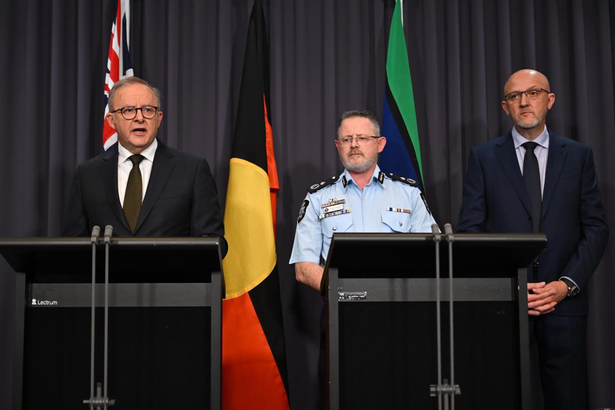 Australija Bondi Beach Plaža Pucnjava Sidnej (15).jpg
