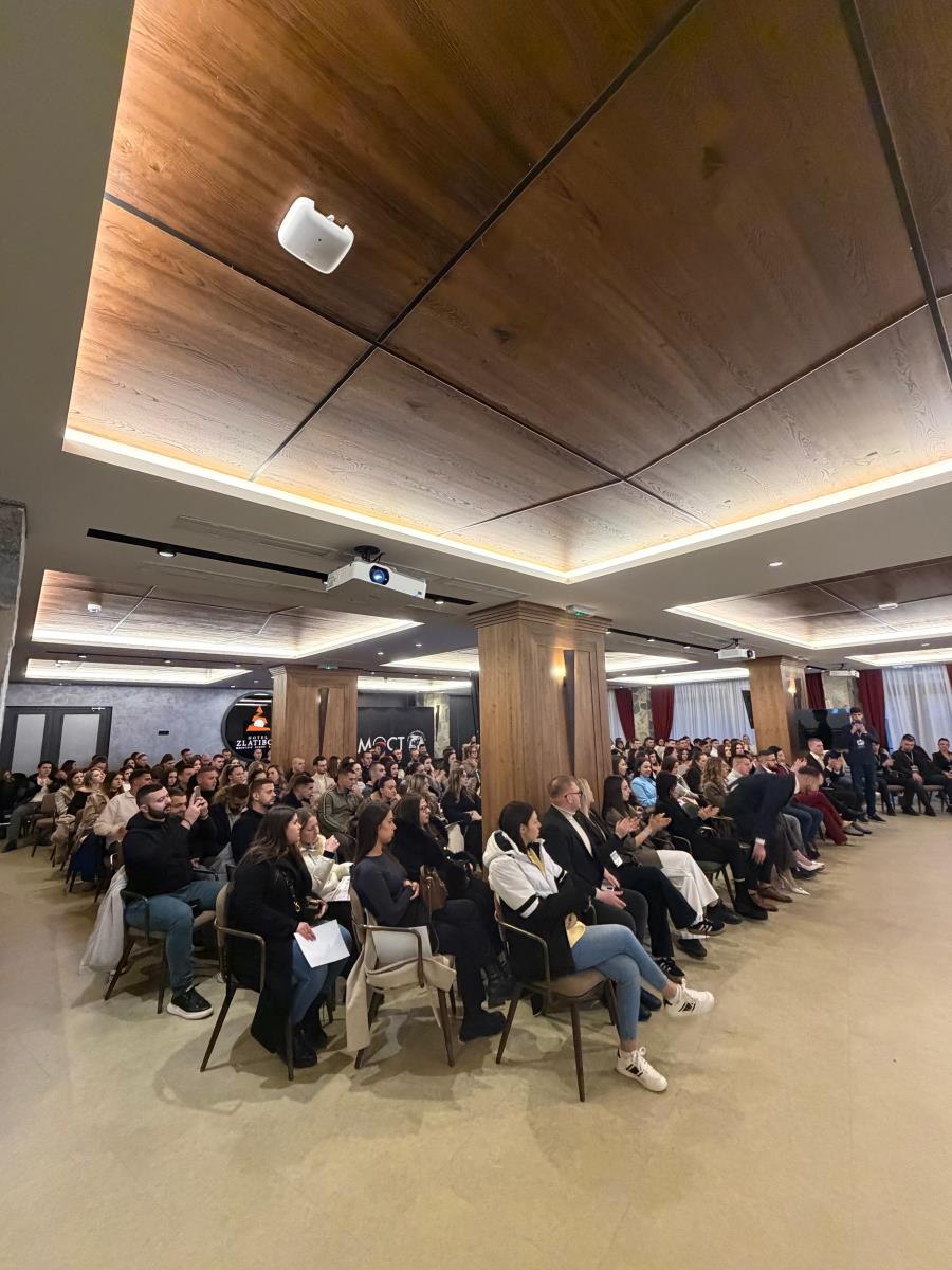 WhatsApp Image 2025-12-14 at 19.21.01.jpeg