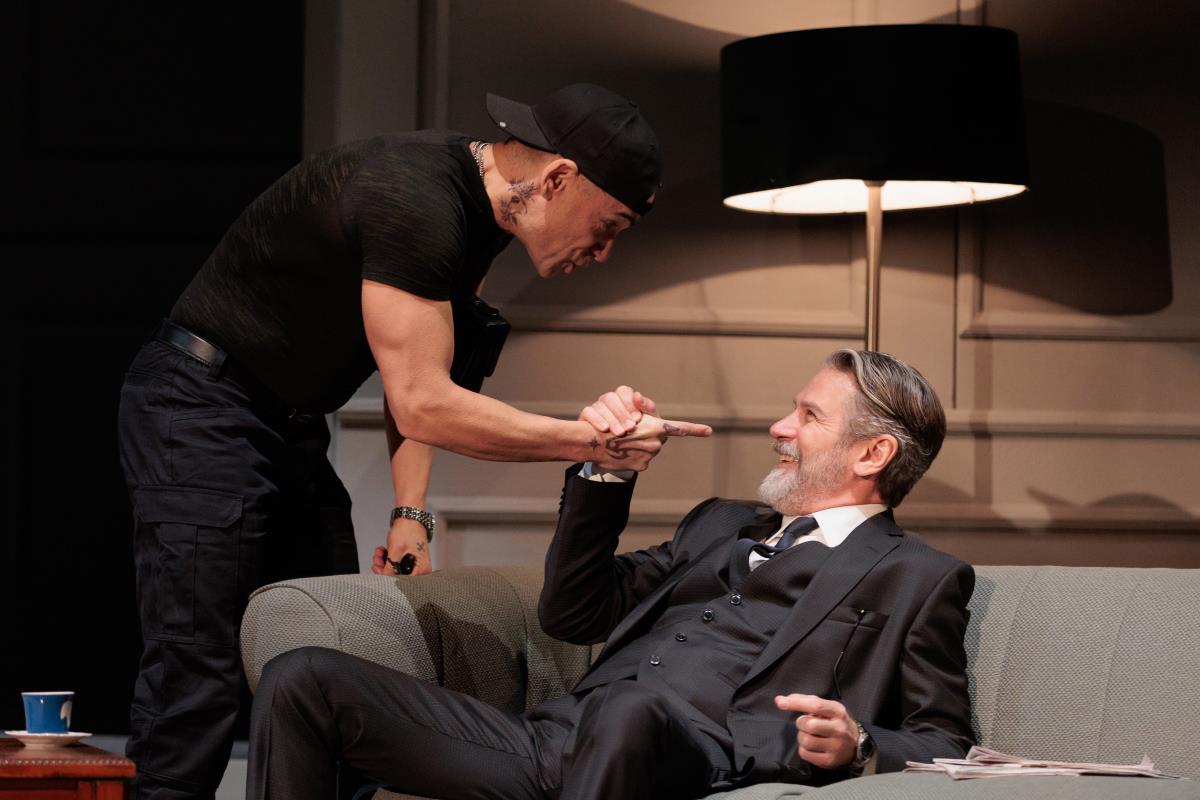 Predstava Narodni poslanik, Branislava Nušića