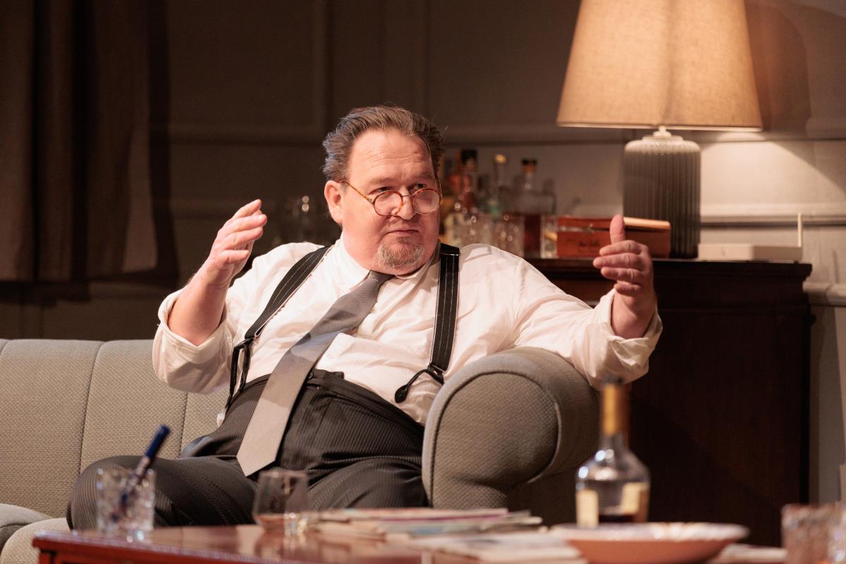 Predstava Narodni poslanik, Branislava Nušića