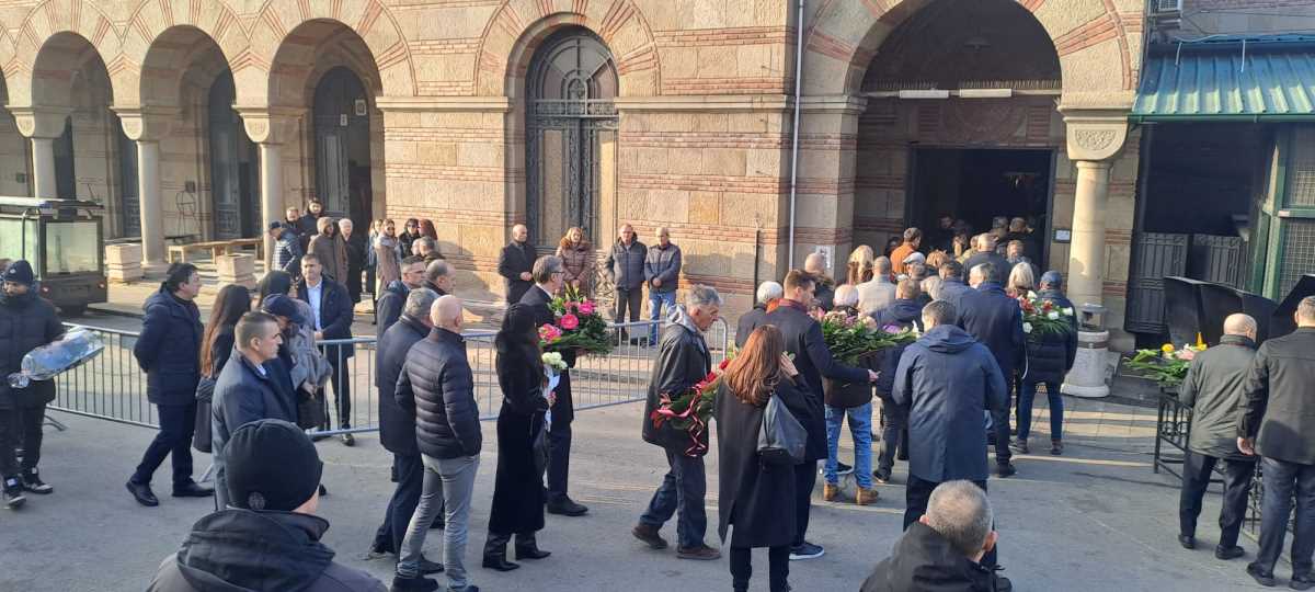 Sahrana oca Zvezdana Terzića 4.jpeg