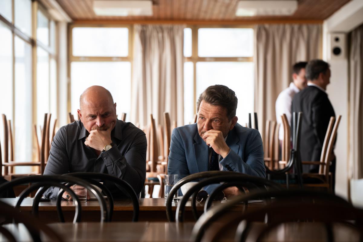 1-Svadba Foto 3 - Rene Bitorajac, Dragan Bjelogrlić.jpg