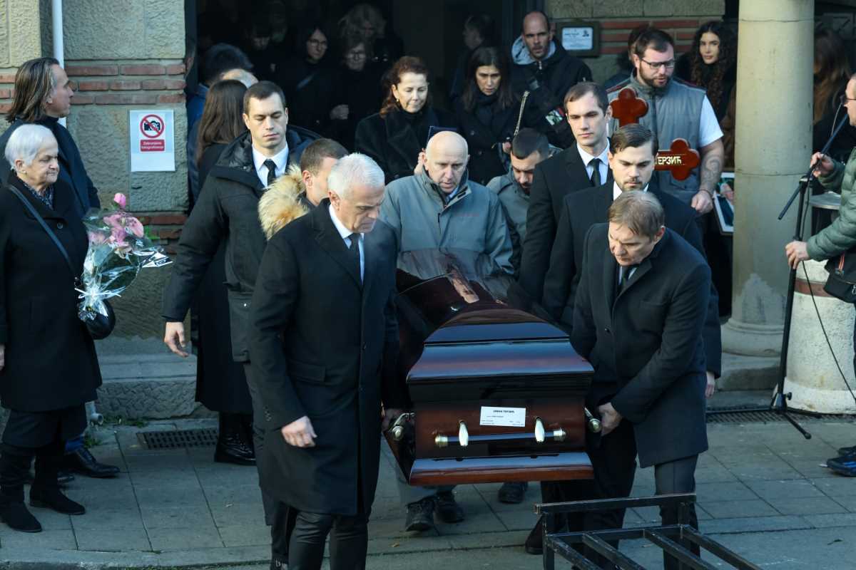 Zvezdan Terzić sahrana oca 5.jpeg