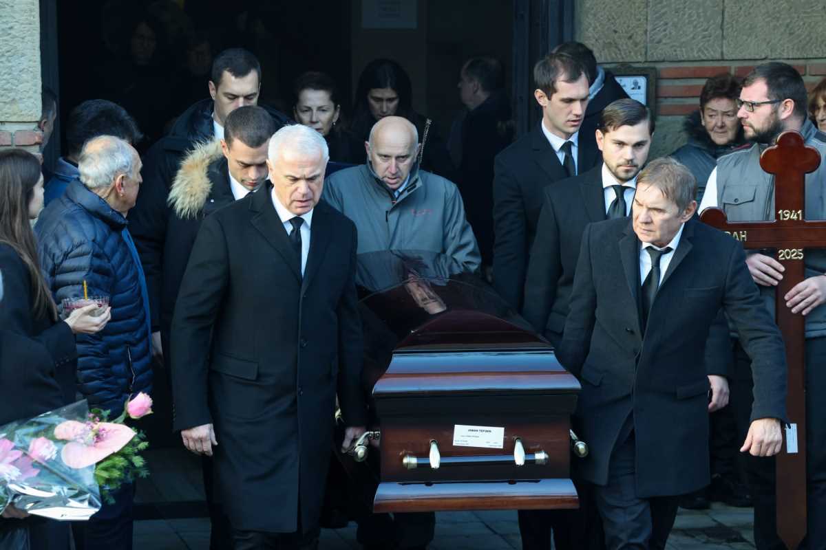 Zvezdan Terzić sahrana oca 7.jpeg