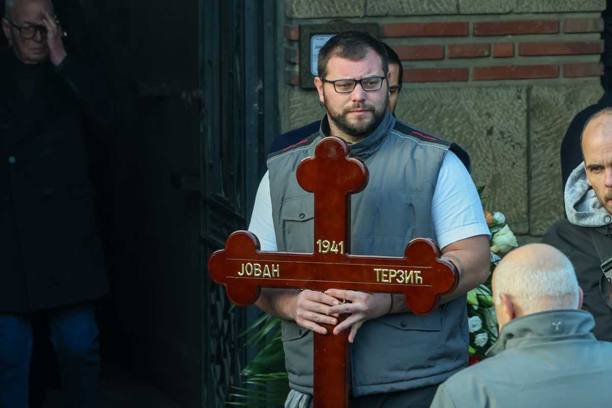 Zvezdan Terzić sahrana oca 10.jpeg