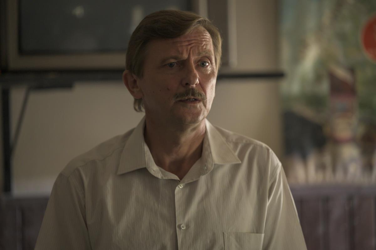 Jovo Maksić kao policajac Nikica Baša u seriji „Tvrđava”