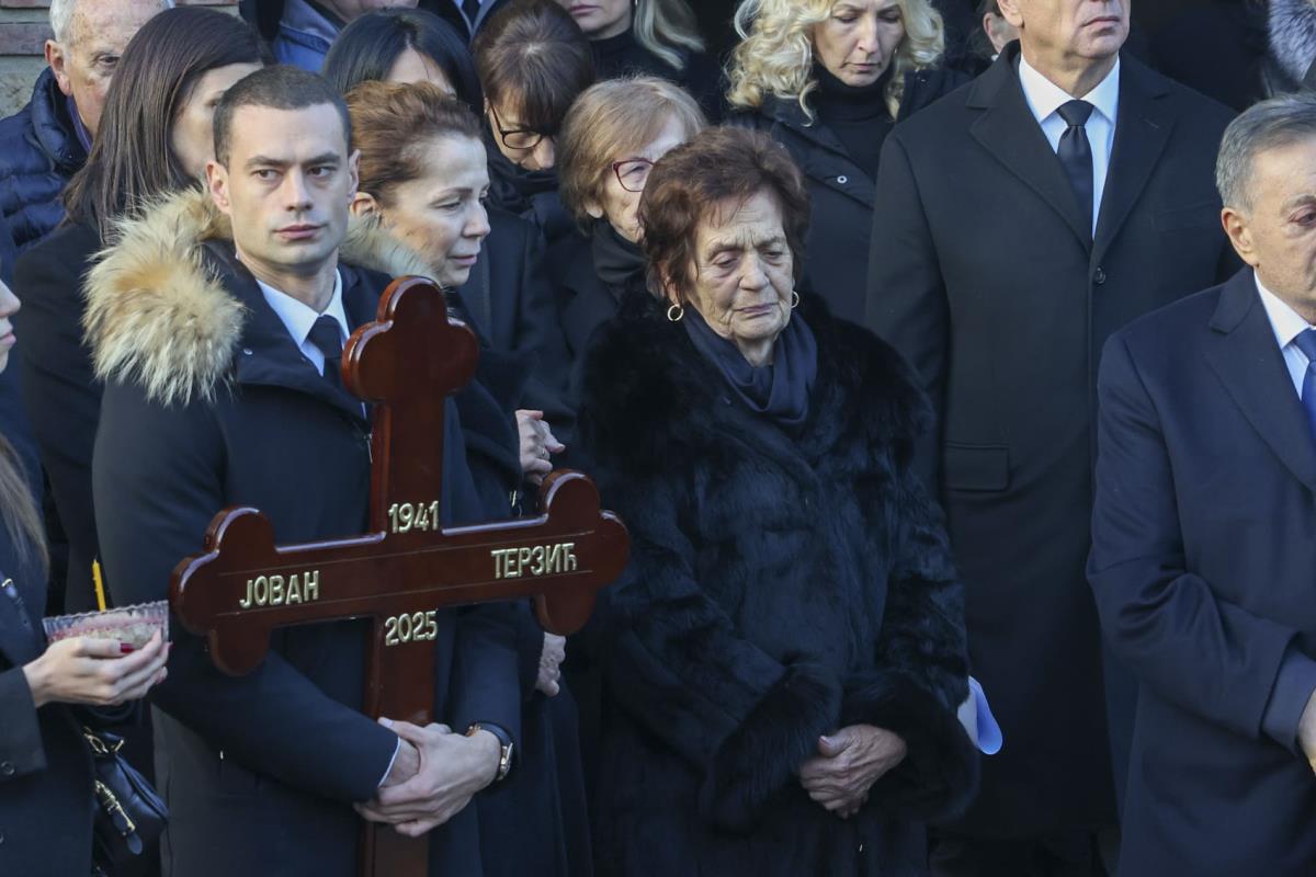 WhatsApp Image 2025-12-15 at 15.23.01.jpg