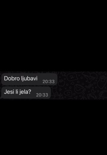 NAKON OPTUŽBI DA JE LJUBAVNICA OŽENJENOG ŽANDARMA ISPLIVALE PORUKE KOJE RAZMENJUJE S DEČKOM! Kija ga skriva od svih, a evo šta joj piše (FOTO)