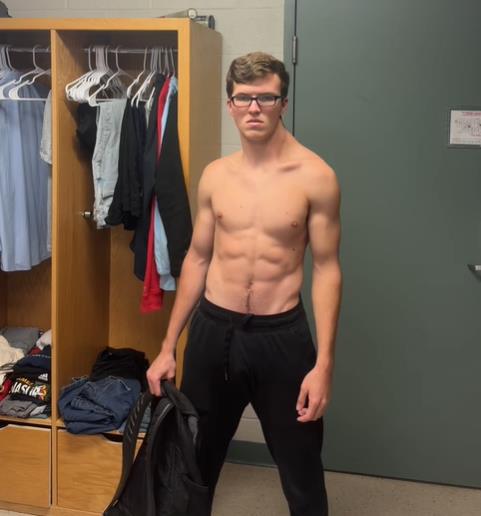 Fitnes influenser 182 trenirao samo jednu stranu tela