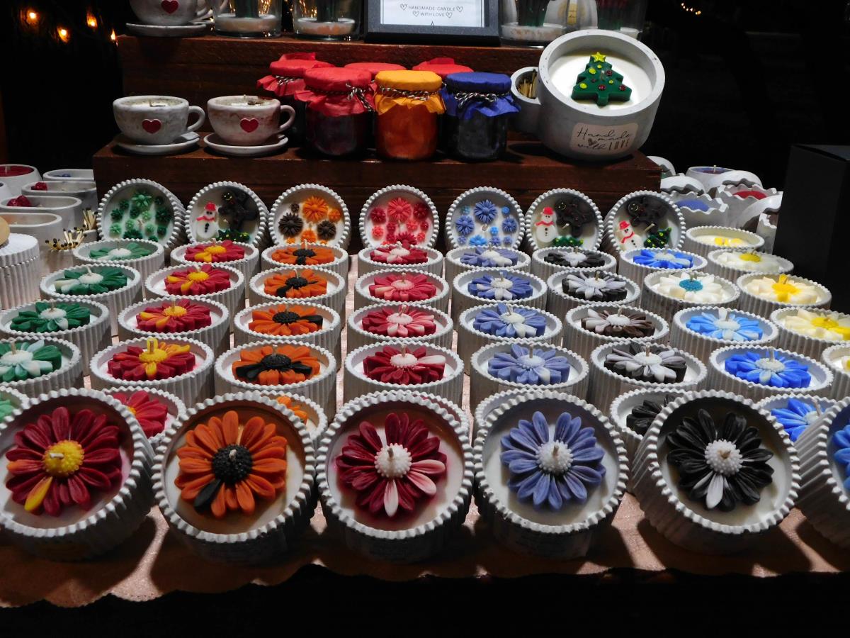 LOZNICA - Sveće.JPG