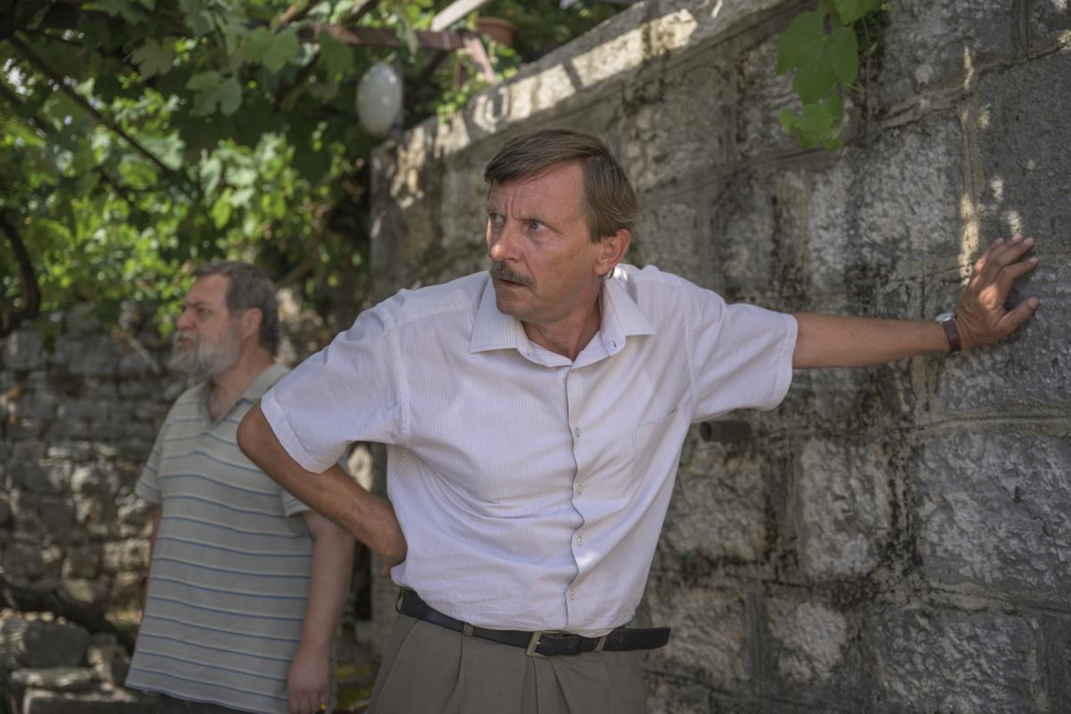 Jovo Maksić kao policajac Nikica Baša u seriji „Tvrđava”