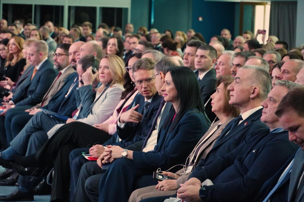 Srbija naša porodica (8).jpeg