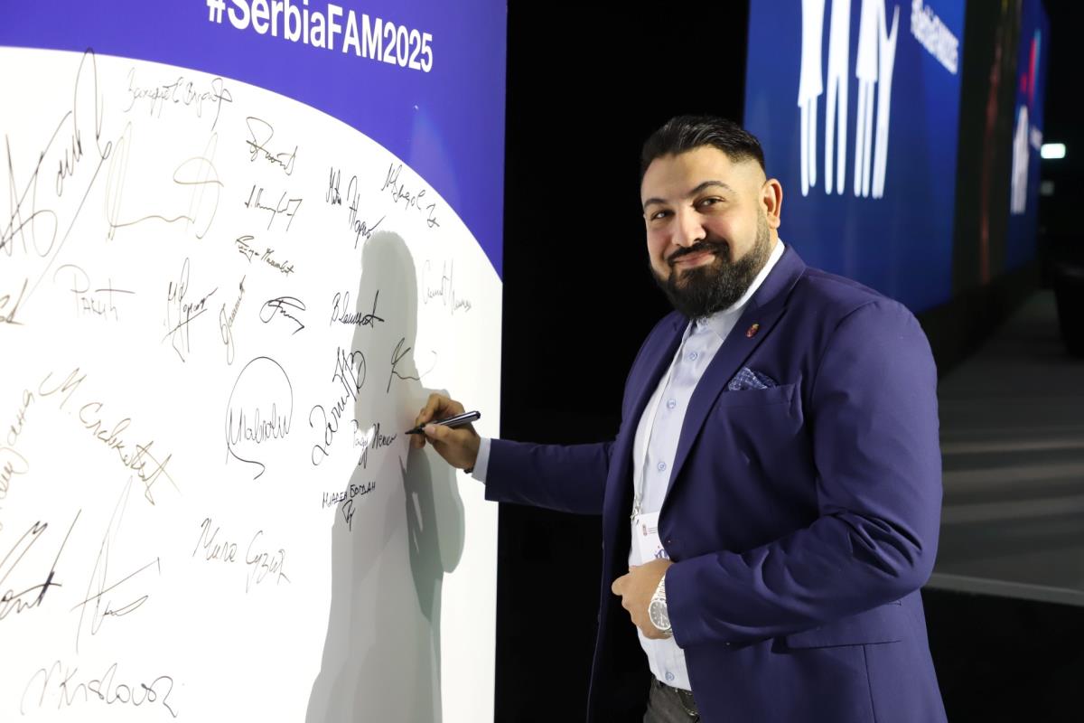 Srbija naša porodica (15).jpg