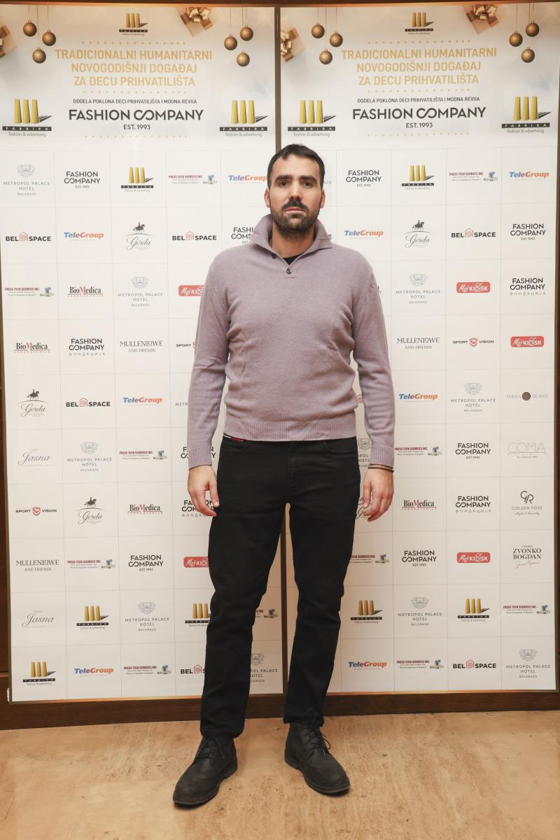 Miodrag Radonjić crveni tepih.JPG