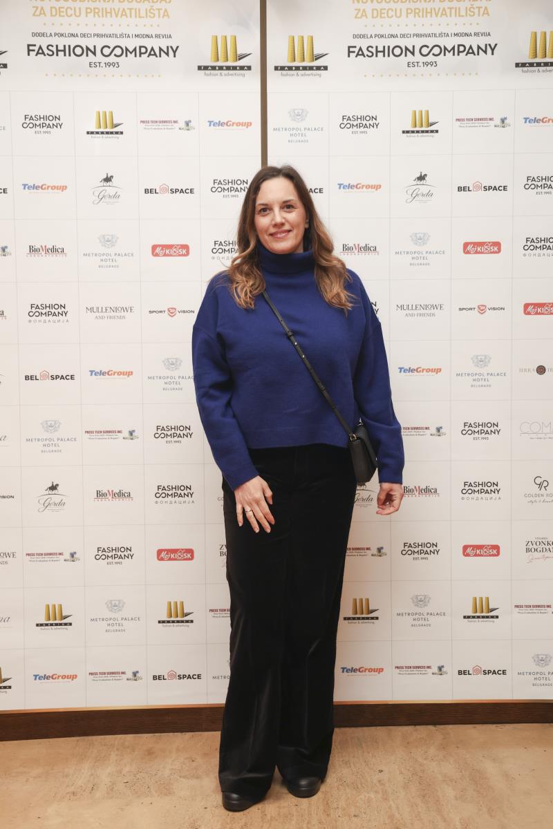 Jelena Bajić Jocić crveni tepih.JPG