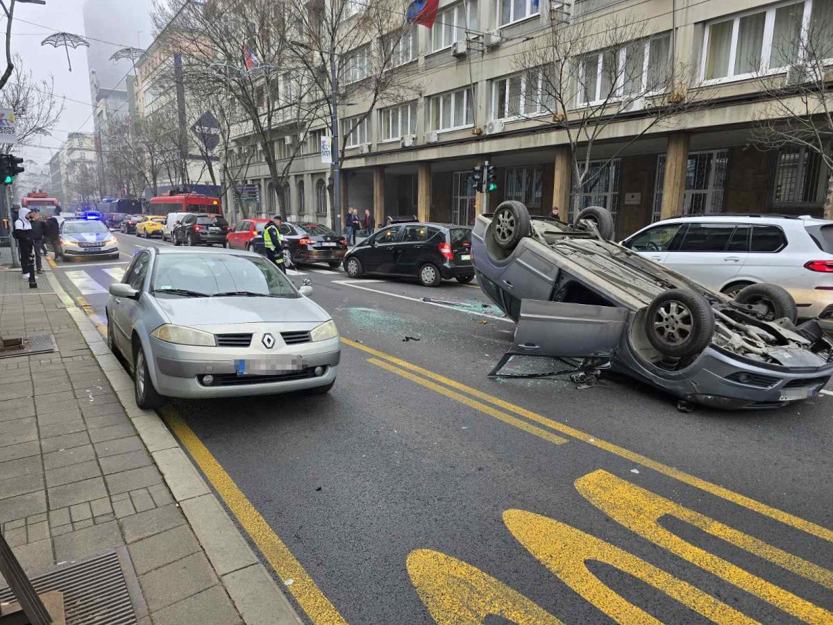 saobraćajna nesreća (2).jpeg