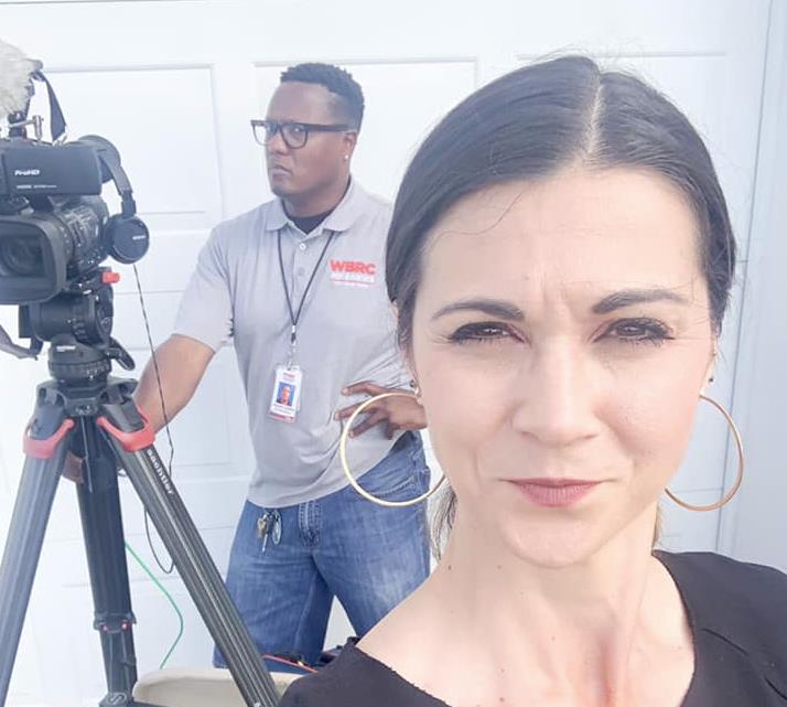 Televizijska reporterka Kristina Čembers (4).png