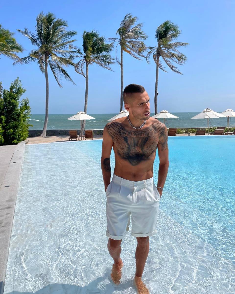 Mario Đurovski na Tajlandu