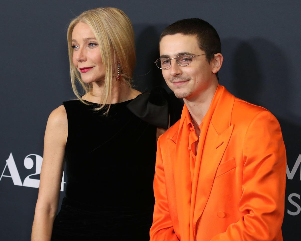 Gvinet Paltrou, Timoti Šalame