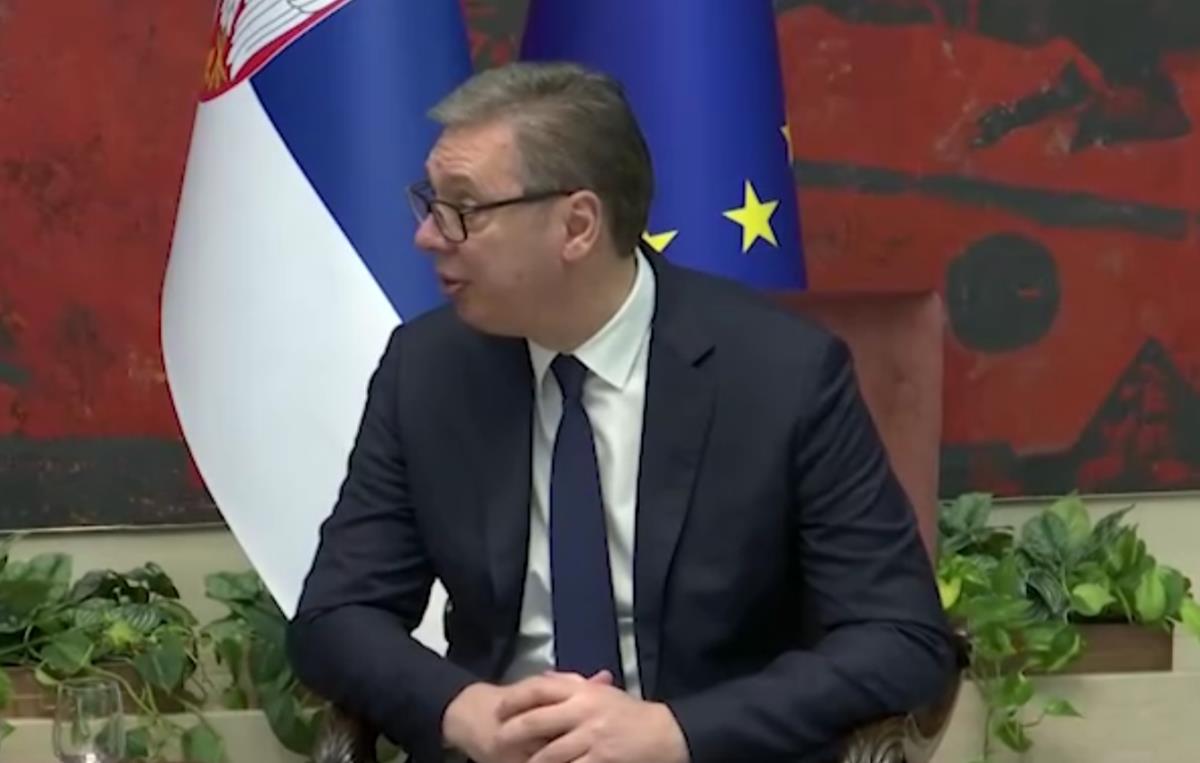 Aleksandar Vučić (7).png