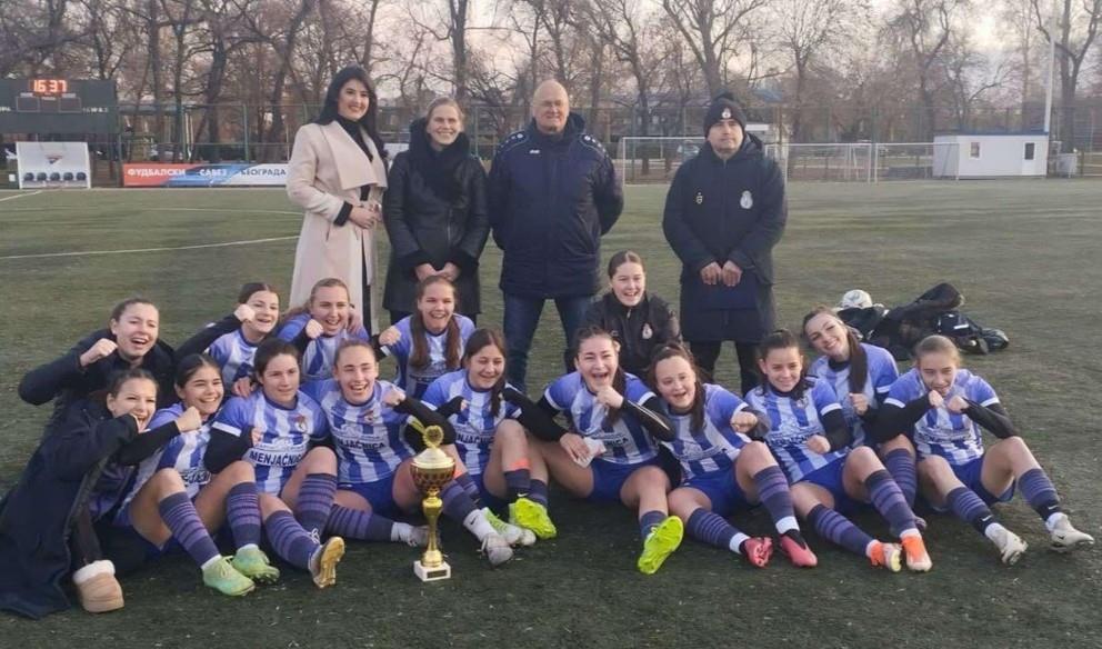 Trofej Čukarice 3.jpg