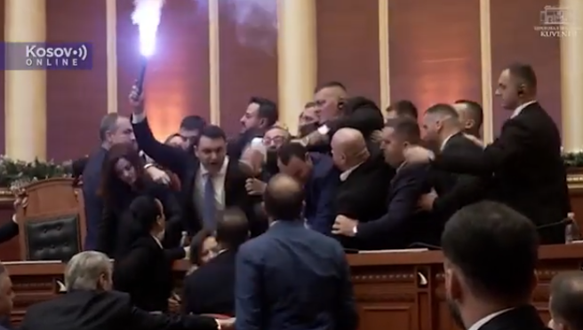 Tirana Skupština (4).png