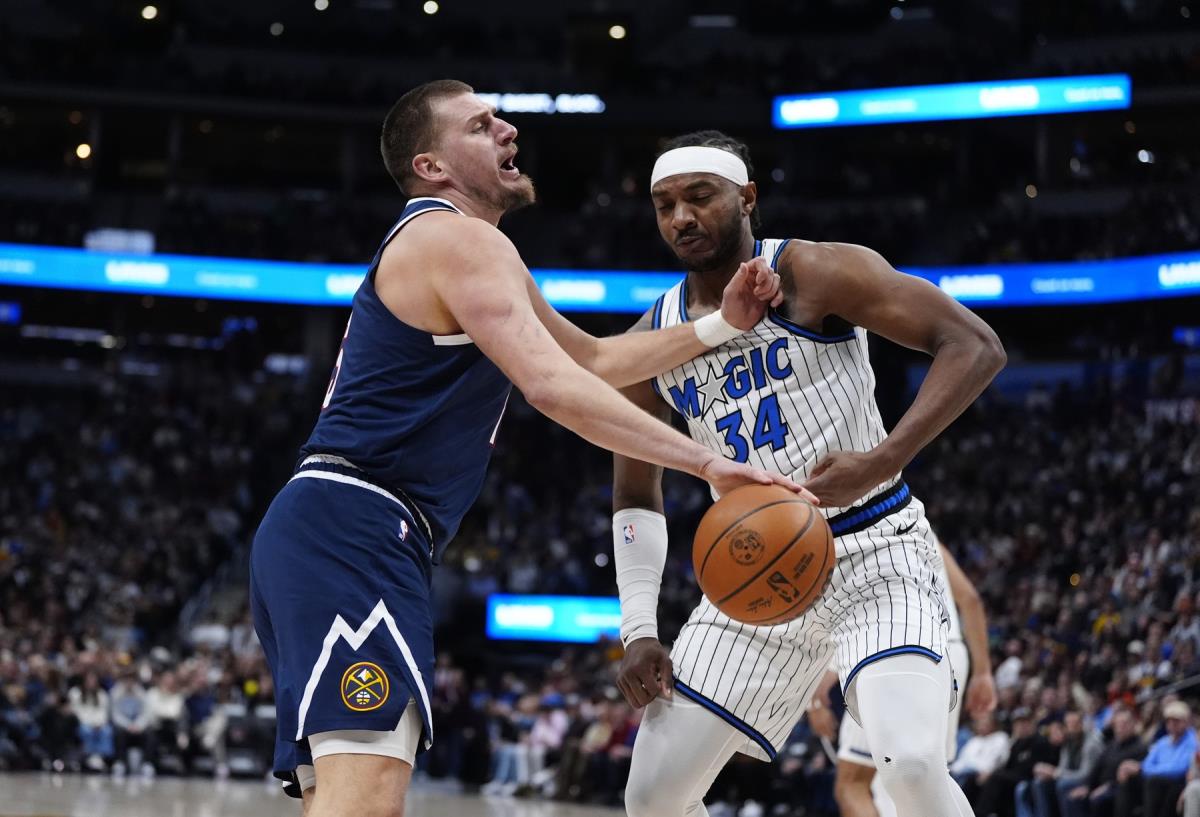 Nikola Jokić na meču Denver - Orlando
