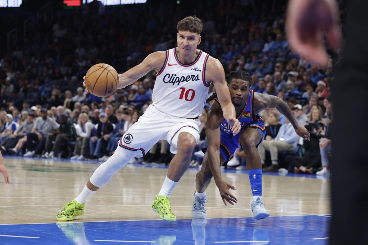 Bogdan Bogdanović na meču protiv Oklahome