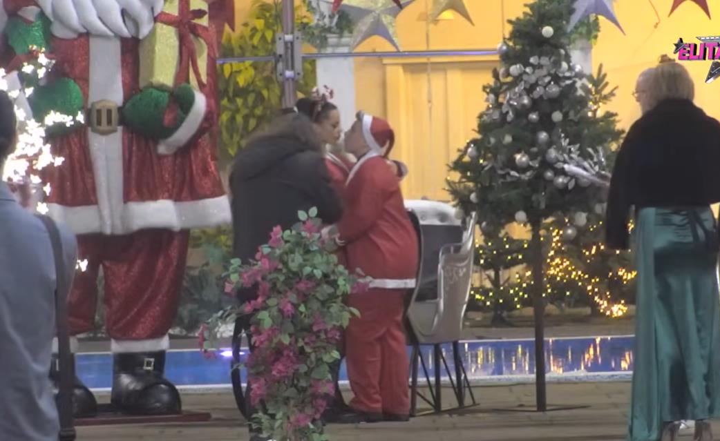 MATORA I DRAGANA ISCENIRALE PROSIDBU! Jovana klekla ispred devojke, ona joj pružila ruku, a kamere sve zabeležile! (FOTO)