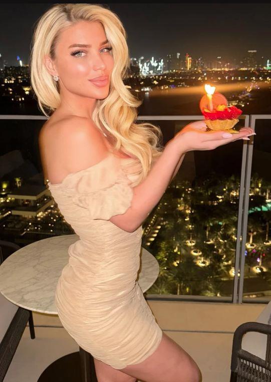 Milica Kemez proslavila rođendan u Dubaiju