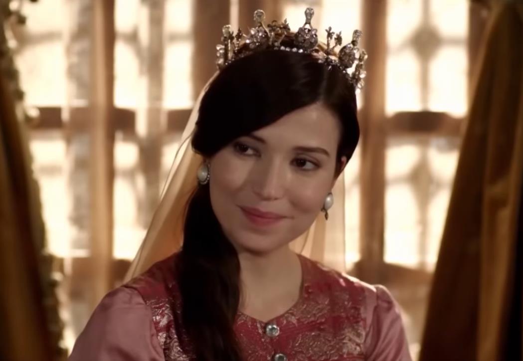 Selma Ergeč kao sultanija Hatidže u seriji Sulejman Veličastveni