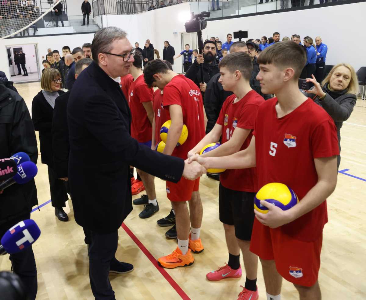 Aleksandar Vučić (12).jpeg