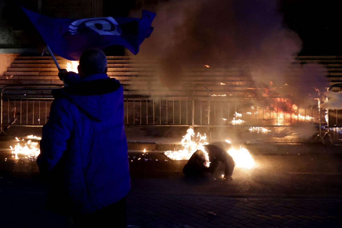 Tirana AP Hameraldi Agolli.jpg