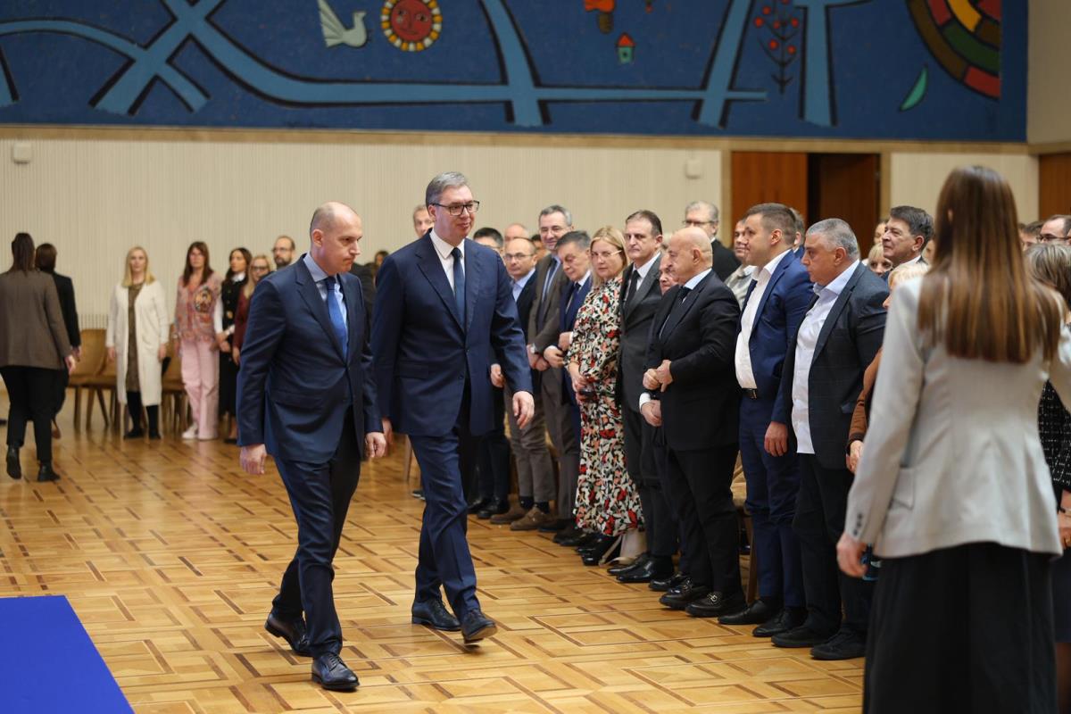 Aleksandar Vučić (2).jpeg