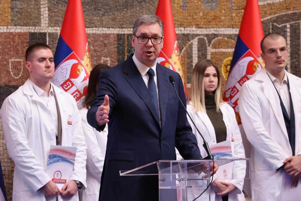 Aleksandar Vučić (1).jpeg