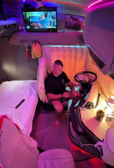 Screenshot 2025-12-23 210230.png