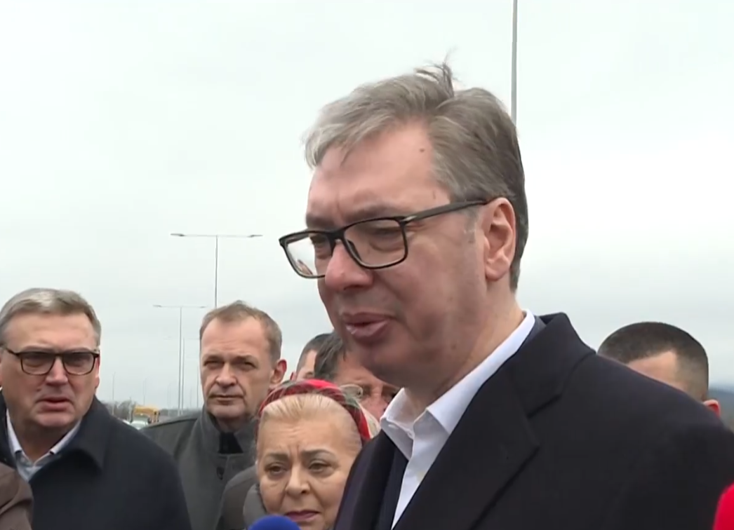 Aleksandar Vučić (2).png