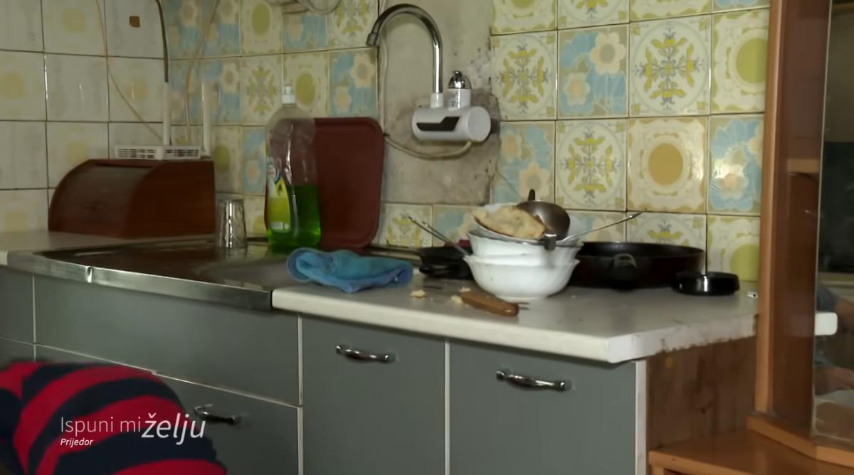 Screenshot 2025-12-24 185223.jpg