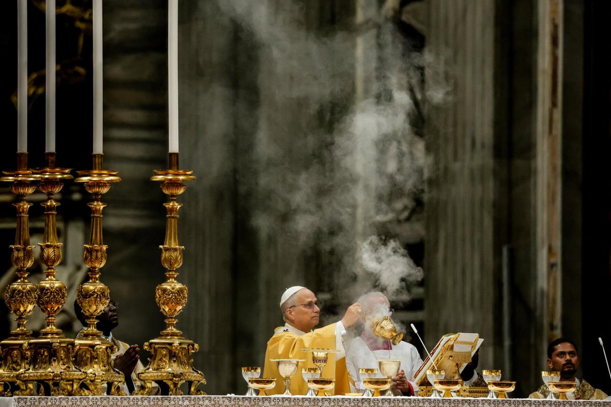 Pope Leo XIV04 EPA Giuseppe Lami.jpg