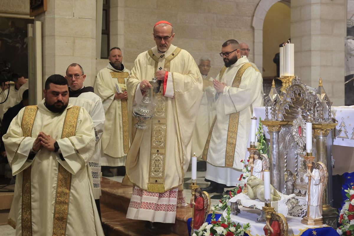 BETHLEHEM CHRISTMAS02 EPA Mussa Qawasma  Pool.jpg