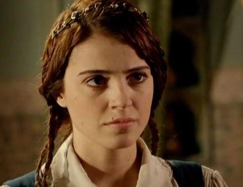 Ezgi Ejuboglu u seriji Sulejman Veličanstveni (4).png